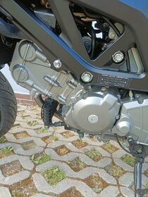 Suzuki sv 650s - 10