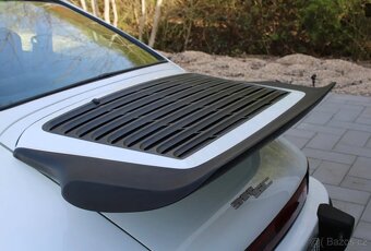 Porsche 911 SC z roku 1982 - 10