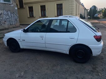 Peugeot 306 1.9 D 51 KW. Najeto 220 tis km. - 10