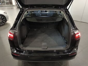 VW Golf 8 Variant 2.0TDI 110kW DSG Tažné - záruka Autodraft - 10