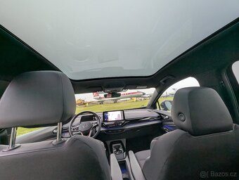 VW ID.4 GTX, 4x4, 10/2022, Matrix full výbava - 10