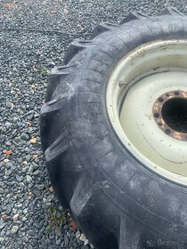 Traktorová pneu - 10