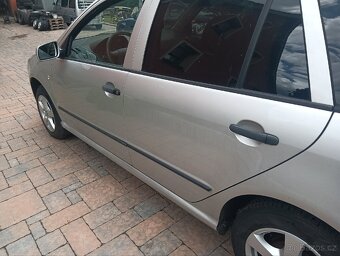 Skoda fabia 1.4 16v combi,r.2005,org.km,po stk - 10
