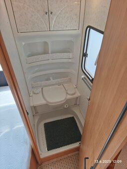 Hobby 540 - prostorný rodinný karavan, 100km/hod - 10