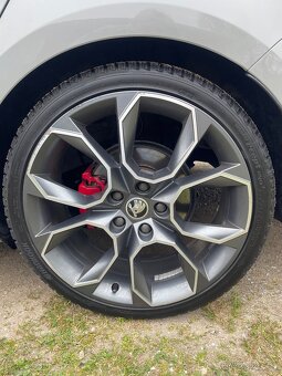 ŠKODA OCTAVIA 3 RS 2.0 TDI DSG PANO WEBASTO TZ 135 KW - 10