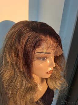 Kudrnatá dlouhá blond ombre paruka s krajkou vpředu 7152 - 10