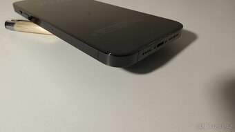 Apple iPhone 14 Pro Max 128GB, Black - 10