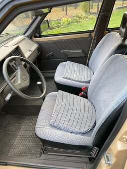 Škoda Favorit - 10