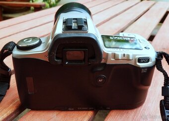 Minolta Dynax 505i Super AF28-80mm f1:3.5-5.6 Macro, 75-300m - 10