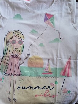 Nové dívčí trička, 15 ks, 128, 122 - 10