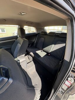 Kia ceed sport coupe 1.6CRDi - 10