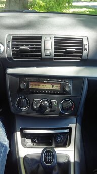 BMW 116i (E87) - 10
