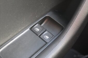 Škoda Fabia 1.0TSI 81kW AMBITION 1.MAJ. ČR (2019) - 10