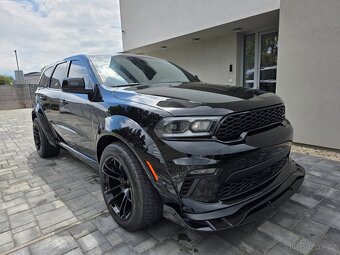 Dodge Durango 5.7L V8 HEMI 4WD A/T 2023 WB 7 míst - 10