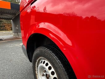 VW Transporter LONG T5 1.9TDi 77kW - r.v. 10/2004 - 9 míst - 10