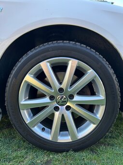 Volkswagen Passat B6 2.0tdi 125kw R-Line - 10