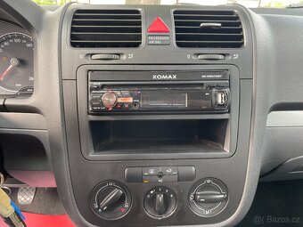 Volkswagen Golf 1,9 TDi 77kW Model BEZ DPF, AC - 10
