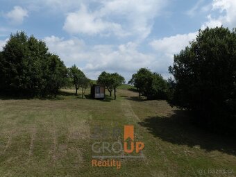Prodej stavebního pozemku o rozloze 2 142 m2, Oznice - 10