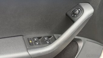 Škoda Octavia 2.0TDi Style, DSG, Xenony - 10