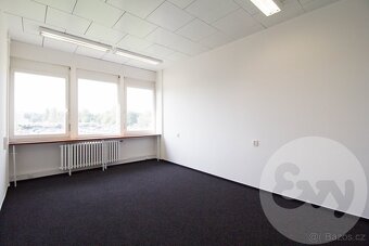 Pronájem kanceláře, 400 m2 - Ostrava - Hrabová, ul. Místecká - 10