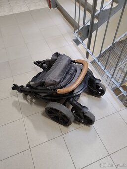 Sportovní kočárek - 10
