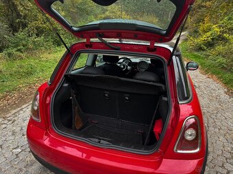 Mini Cooper 1.6i 2009 - 10