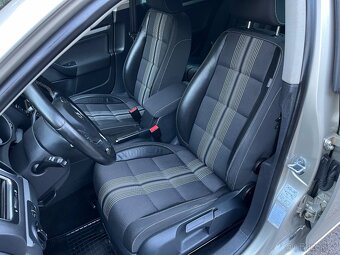 VW GOLF 6 COMBI 1.6 TDI 4 MOTION EDITION MATCH/2013/ZÁVĚS - 10
