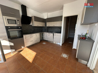Prodej bytu 2+1, 45 m², Tanvald, ul. Sportovní - 10