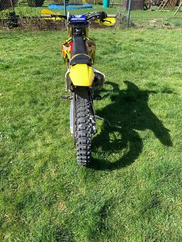 Suzuki rmz 250 - 10