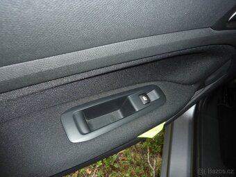 Peugeot 308 SW 1.2 12V e-THP 96KW - 10