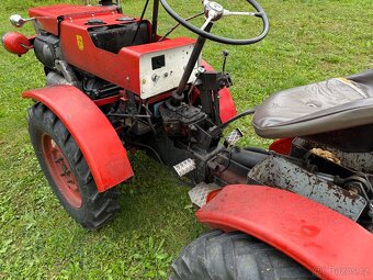 Malotraktor T4K 4x4 + sklápěcí přívěs - 10