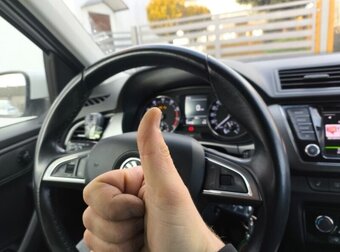 ROLOVACI KOLECKA NA MULTIFUNKCNI VOLANT - 10