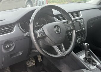 Škoda Octavia 2,0 110kW DSG JOY NAVI XENONY nafta automat - 10