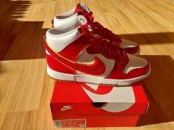Nike Dunk Chenille - 10