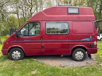 Malý ale RODINNÝ camper: Ford Transit NUGGET Westfalia - 10