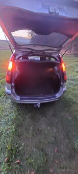 Ford fusion 1.6i 74kw - 10