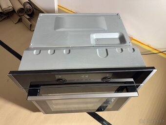 Pečící trouba Gorenje BO737E24XG - 10