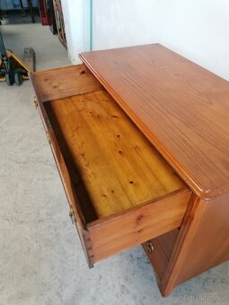 Starožitná komoda šuplíková - 10