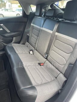 CITROEN C4 III BlueHDi 130 S&S FEEL BV6 rok 08/2021 - 10