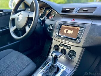 VW Passat 2010 nafta DSG - 10