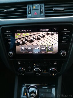 ŠKODA OCTAVIA 3 III RS 2.0 4X4 TDI 135 KW PO SERVISU - 10