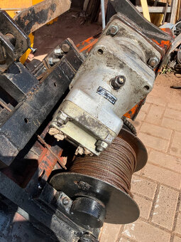 Naviják hydraulický za malotraktor - 10