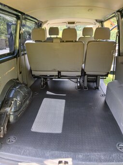 Volkswagen Transporter T5 - 10
