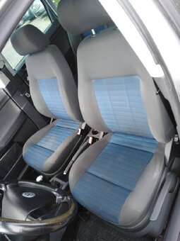 VW POLO 1,4-16V BENZIN 59 KW KLIMATR.TEMP. ZA 45000 KČ - 10