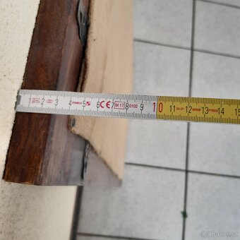 nástěnné zrcadlo v dřevěném rámu - 10