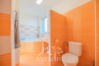 Prodej rodinného domu 170 m2, pozemek 229 m2- Zlín - Louky - 10