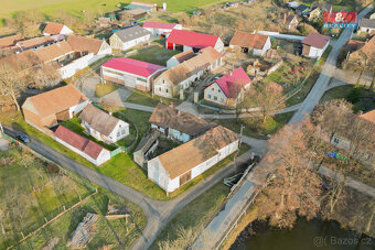 Prodej rodinného domu, 360 m², Ježovy - 10
