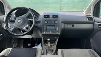 VW Touran 2.0 TDI 2011 - 10