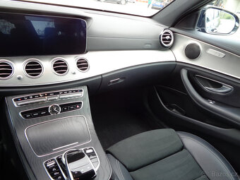MERCEDES BENZ E 220 D 4MATIC AMG PACKET - 10