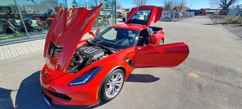 Chevrolet Corvette 6.2 L LT4 supercharged V8 (Z06) - 10